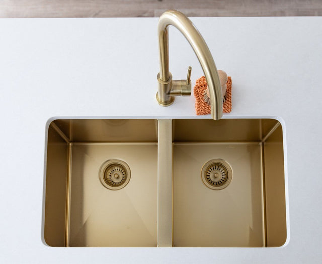 Sink Strainer and Waste Plug Basket with Stopper - Tiger Bronze (SKU: MST04-BB) by Meir